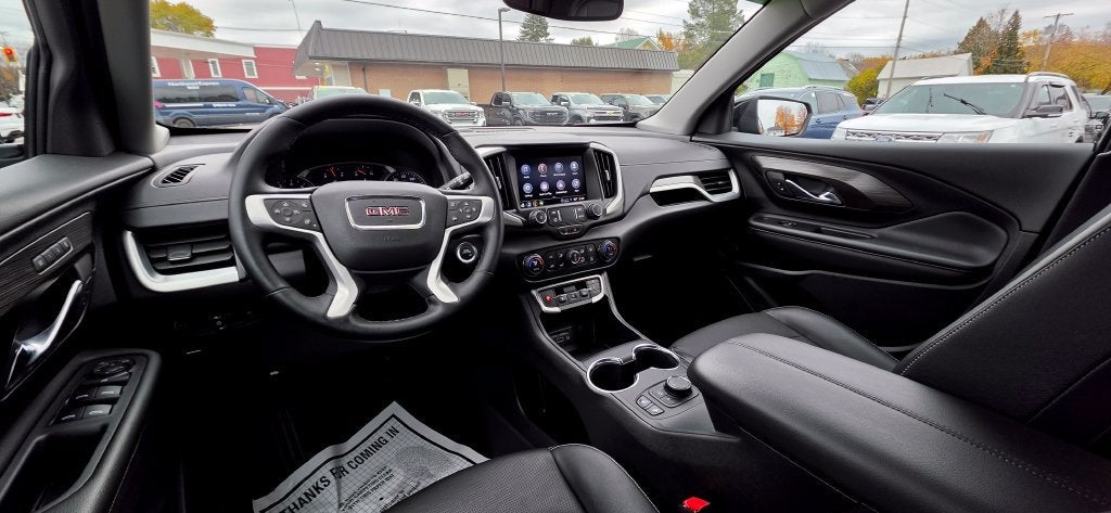 2023 GMC Terrain SLT