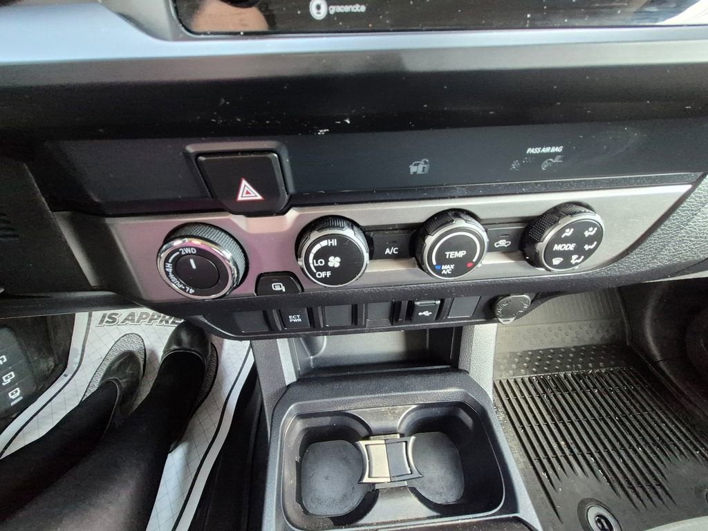 2022 Toyota Tacoma SR