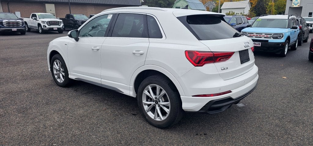 2025 Audi Q3 S line Premium
