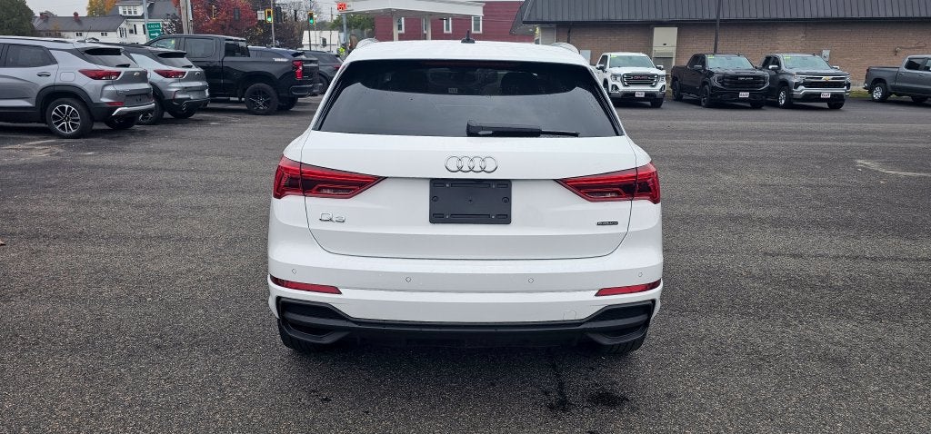2025 Audi Q3 S line Premium